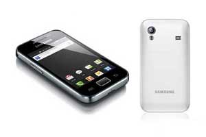 Сбалансированные смартфоны Samsung Galaxy Ace и HTC Wildfire S